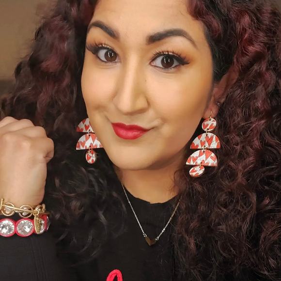 New Plunder "Mo Sweet" Reversible Wooden Earrings (3") - Picture 4 of 6